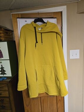 Women’s Z Avenue Dress Length Yellow Hooded Pullover Hoodie.